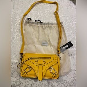 Prüne Yellow Argentine Leather Bag.